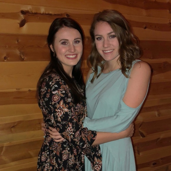 CHECK HER CLOSET! - Picture 4 of 7